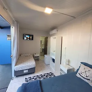 Hotel Wavebox Container - Enseada, Sao Francisco do Sul